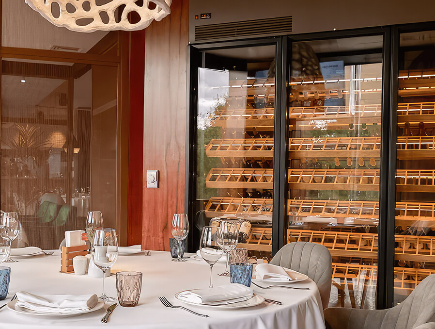 Винный шкаф для ресторана «Магадан» (Новая Москва)