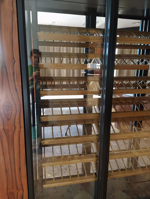 Винный шкаф для ресторана «Магадан» (Новая Москва)